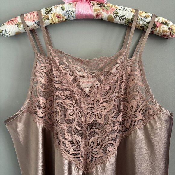 Vintage Silky Earthen Mauve Nightgown - Picture 1 of 11